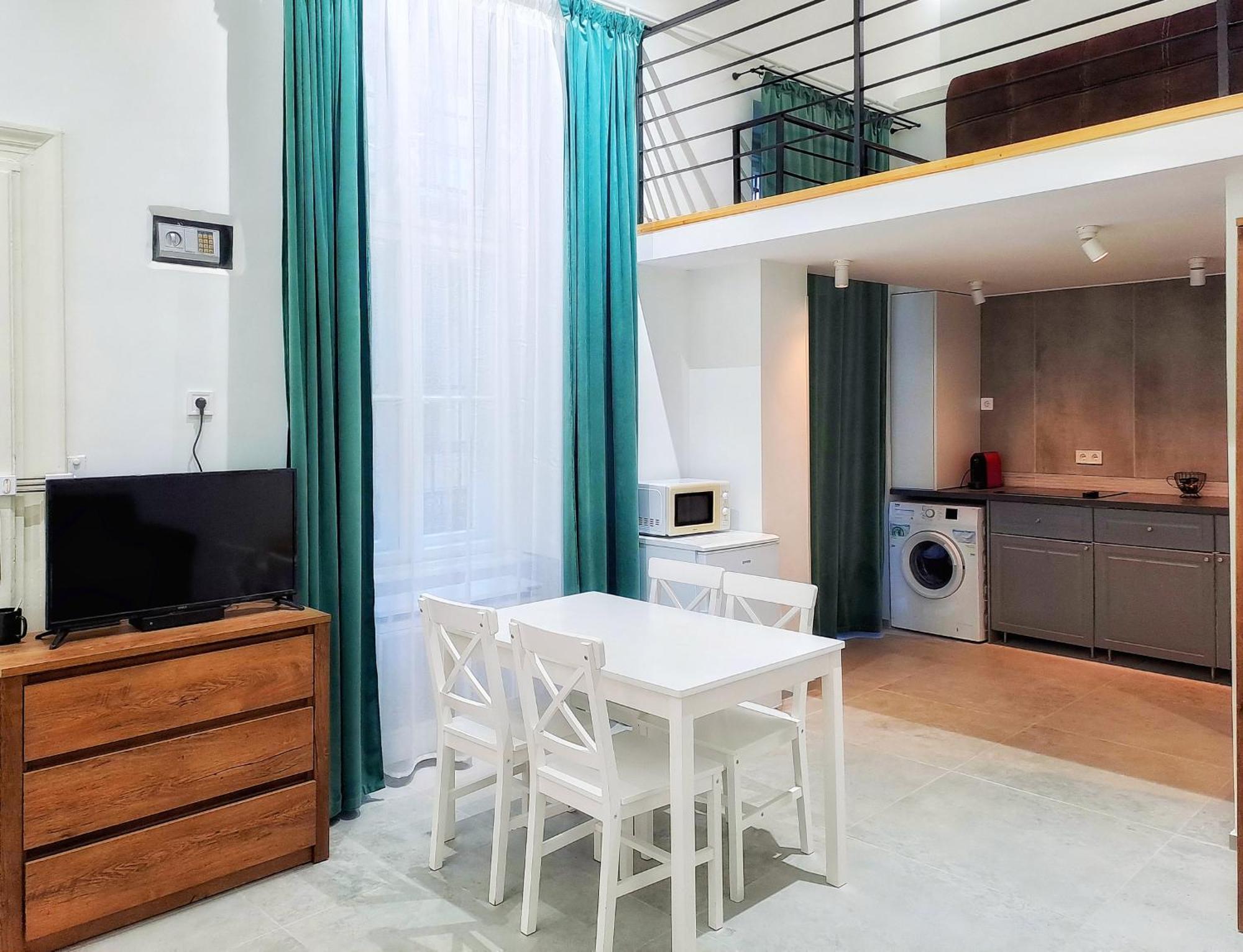Masszi Apartman Budapest Exterior foto